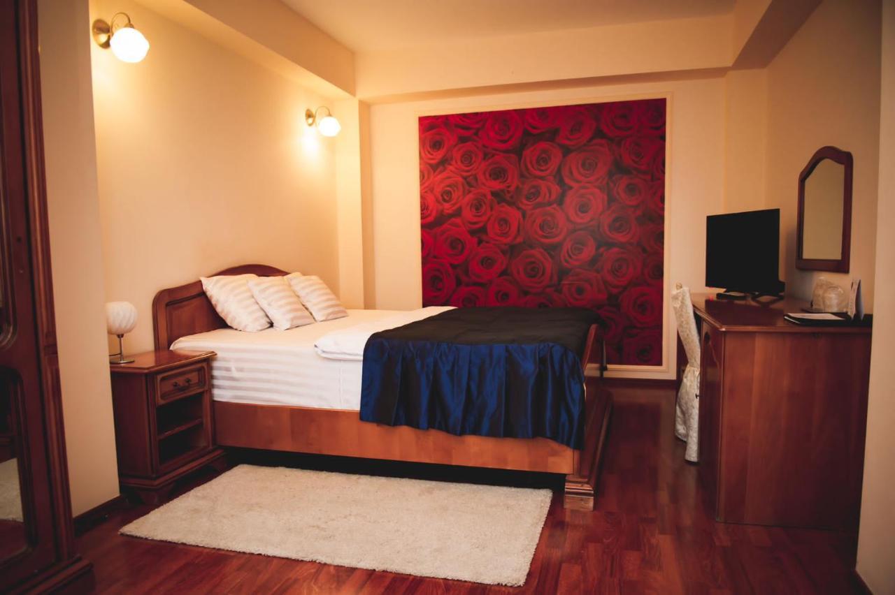 סלאטינה Hotel Senator מראה חיצוני תמונה