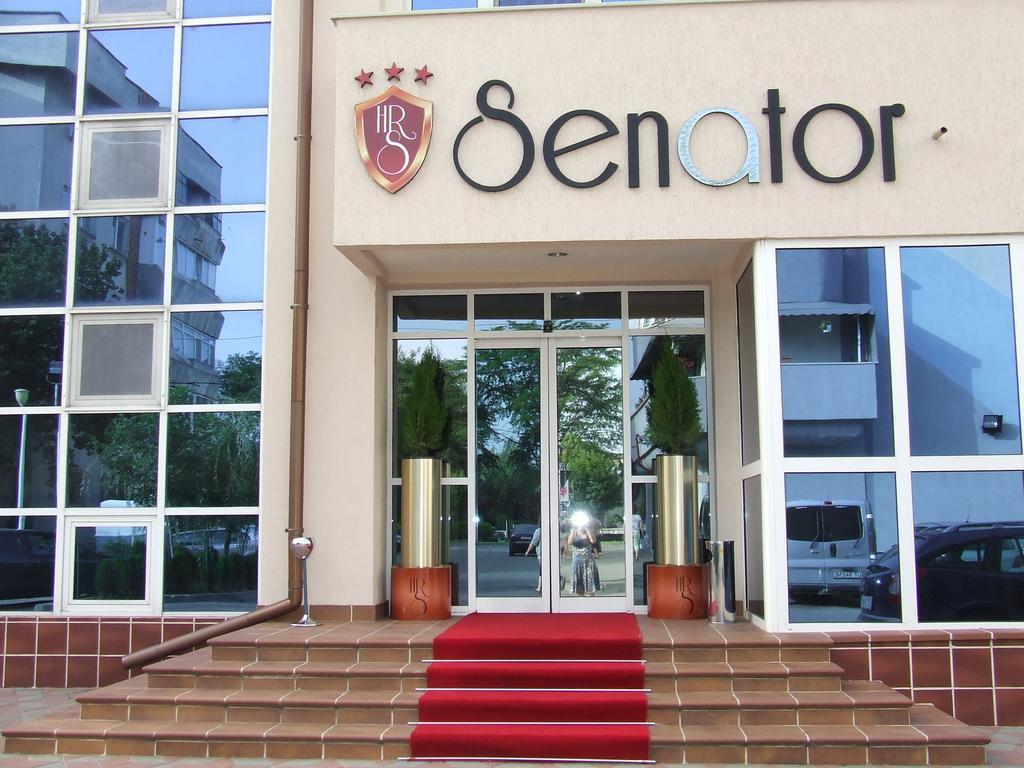 סלאטינה Hotel Senator מראה חיצוני תמונה
